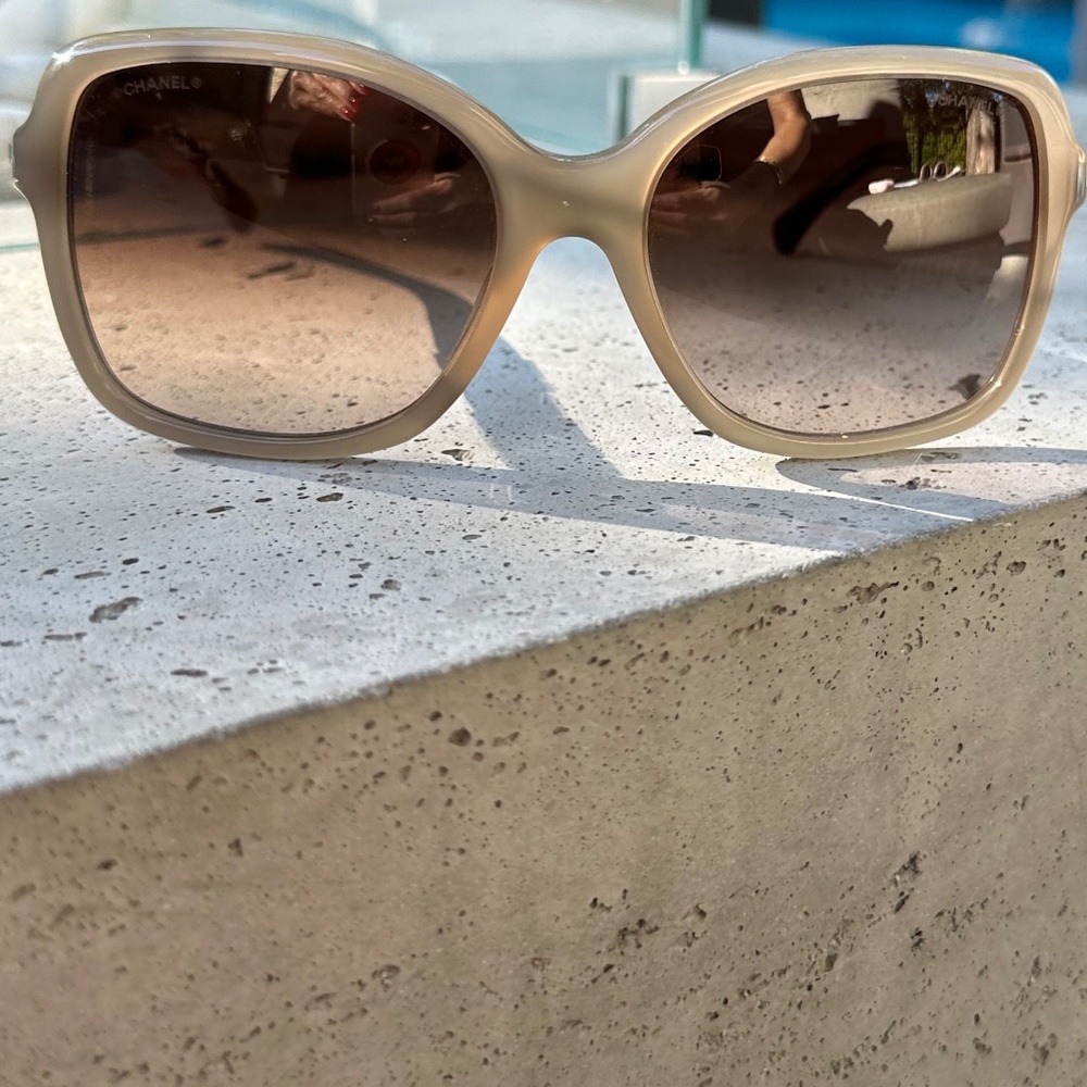 AUTHENTIC Chanel Sunglasses Taupe - Picture 4 of 11